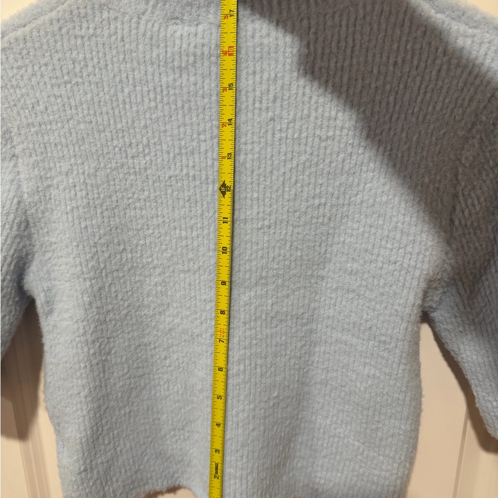 House of Harlow 1960 Blue Cropped Cardigan Short Sleeve Pearl Rhinestone Button - Picture 6 of 13